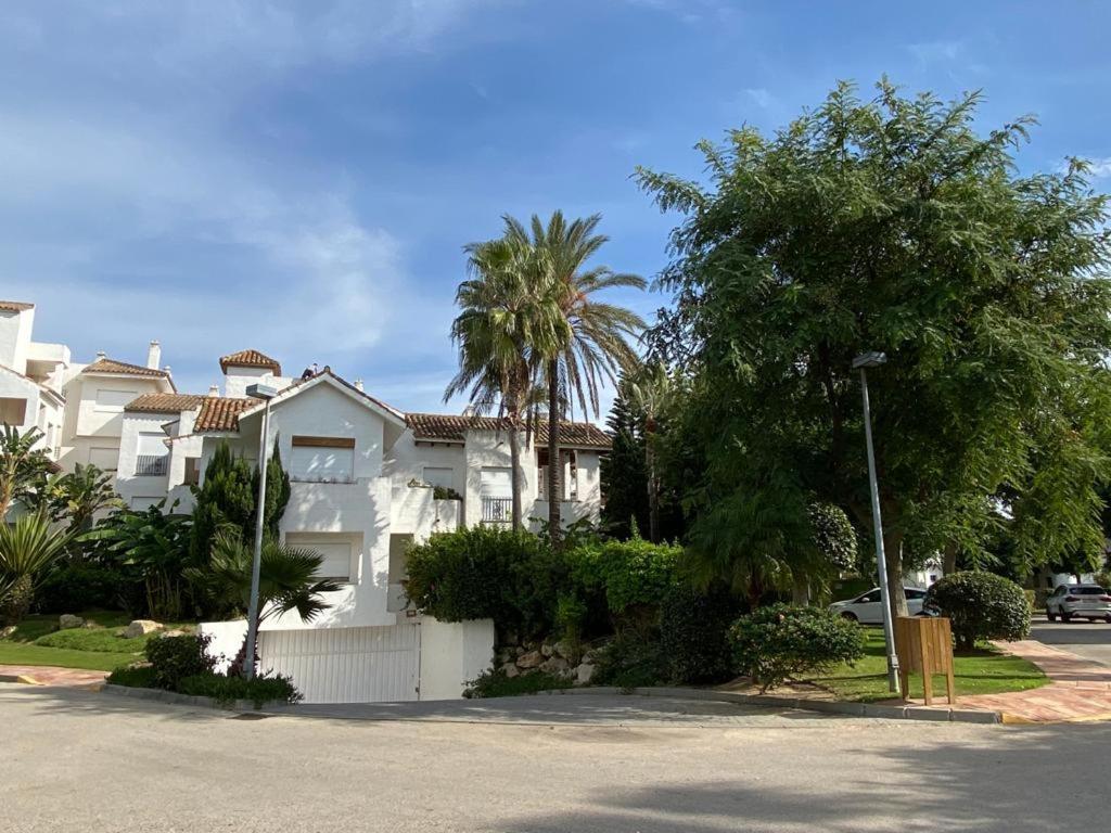 Apartamento En Playa Del Infante Rota Zewnętrze zdjęcie